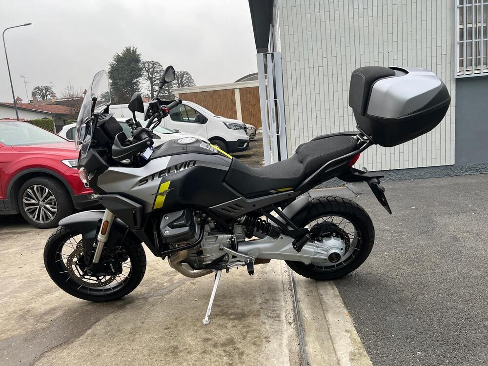 Moto Guzzi Stelvio PFF (2024 - 26) (2)