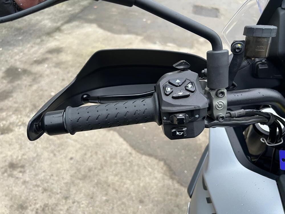 Moto Guzzi Stelvio PFF (2024 - 26) (13)