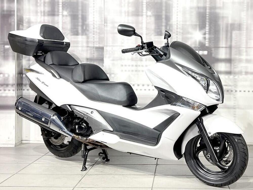 Honda SW-T 400 (2009 - 16)