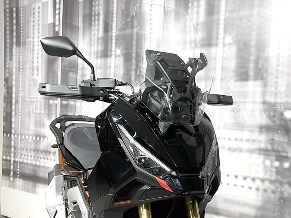 Honda X-ADV 750 (2025 - 26) (9)