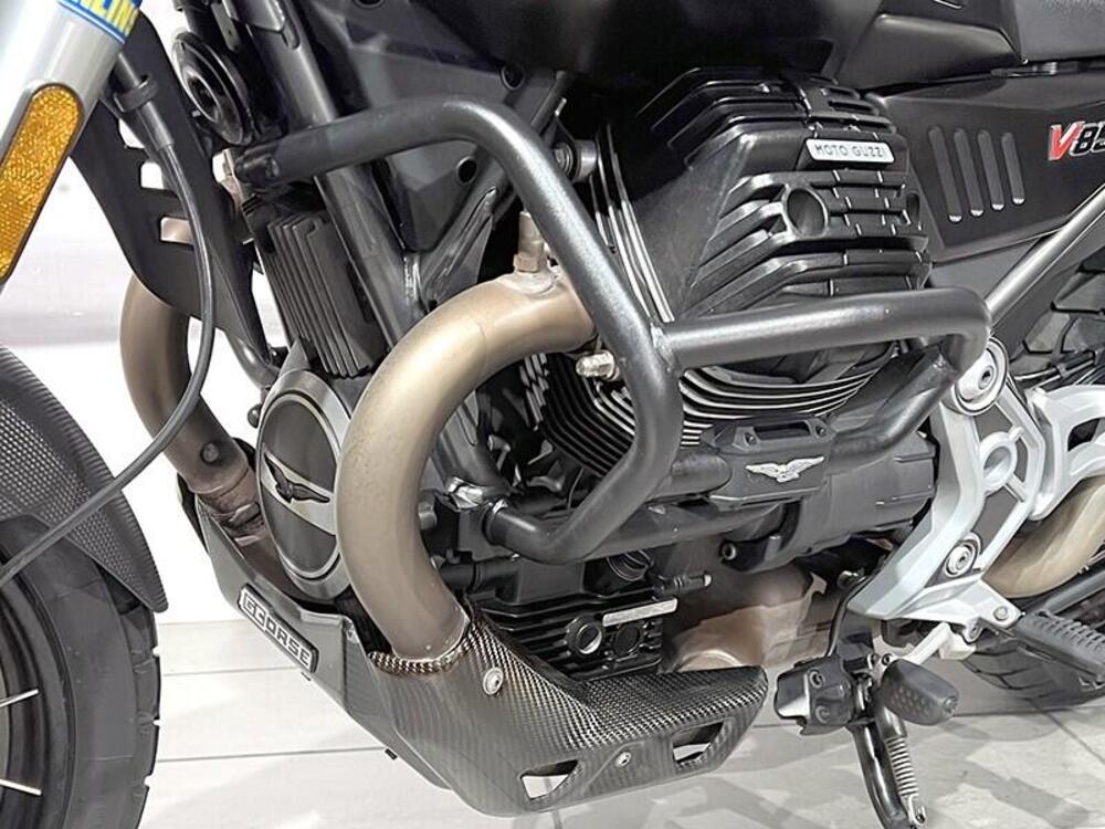 Moto Guzzi V85 TT (2021 - 23) (3)