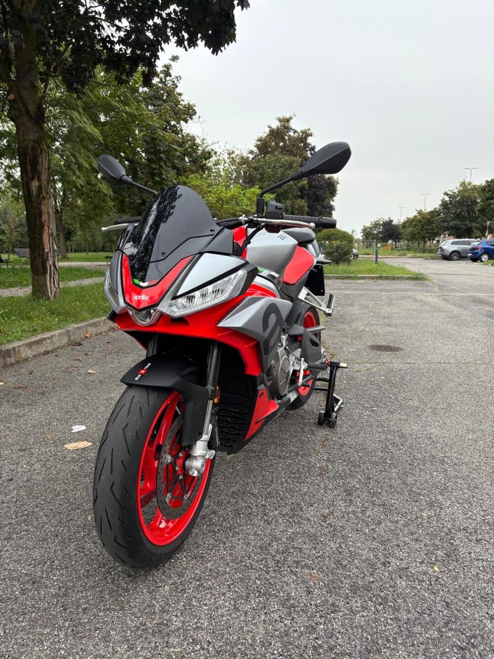 Aprilia Tuono 660 (2021 - 25) (2)