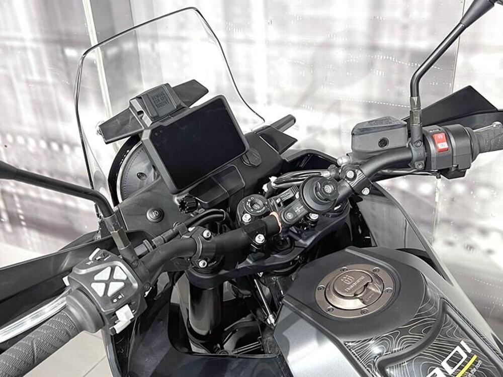 Husqvarna Norden 901 (2022 - 26) (6)