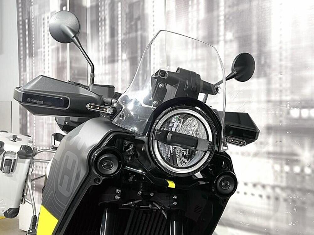 Husqvarna Norden 901 (2022 - 26) (9)