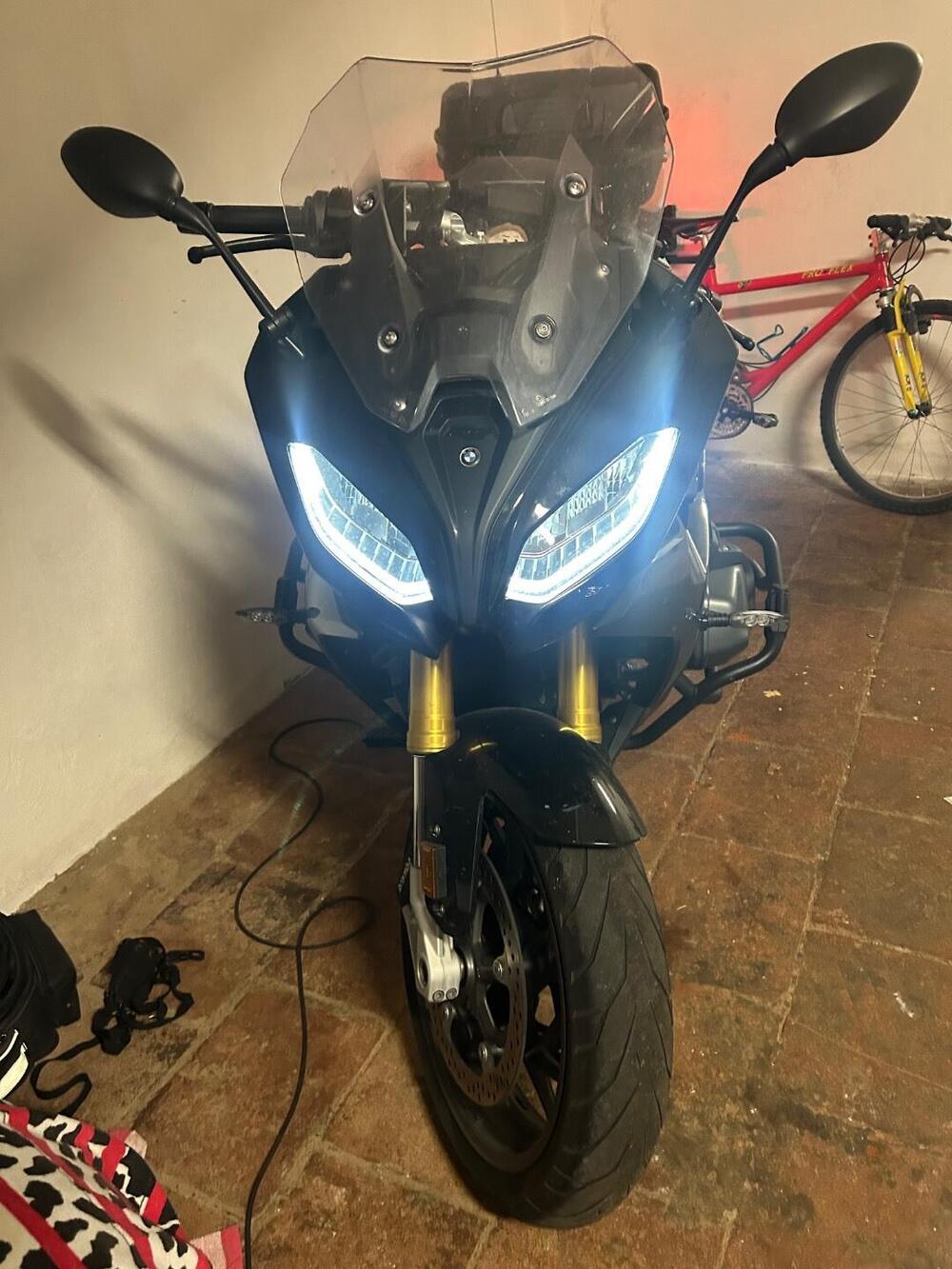 Bmw R 1250 RS (2021 - 25) (4)