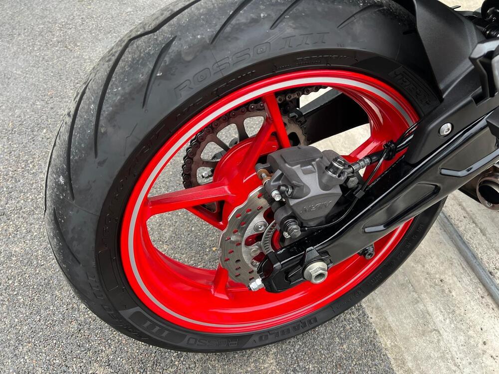 Kawasaki Z 650 50th Anniversary (2022 - 23) (13)