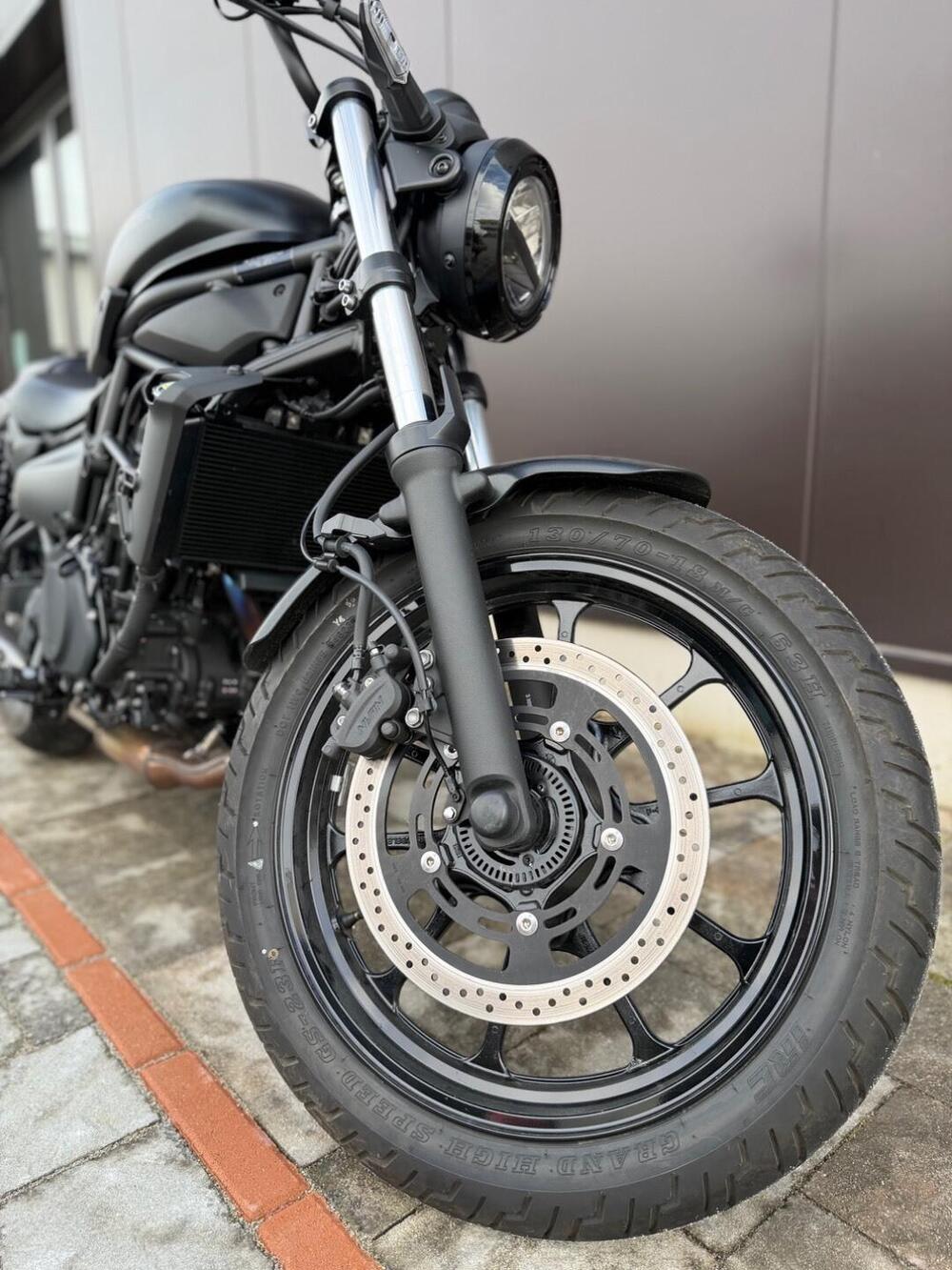 Kawasaki Eliminator 500 (2024 - 26) (5)