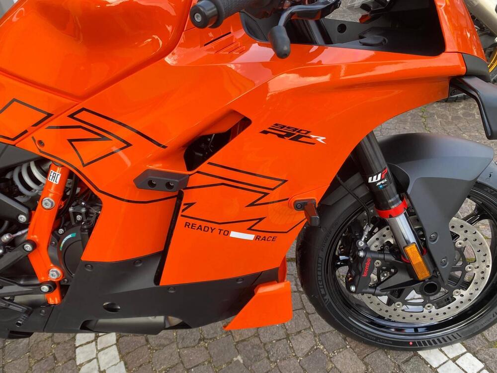 KTM 990 RC R (2026) (7)