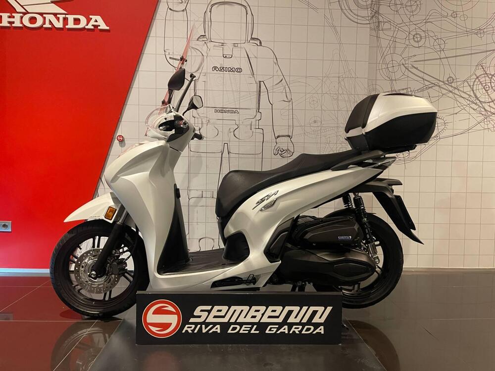 Honda SH 350 (2021 - 24) (7)