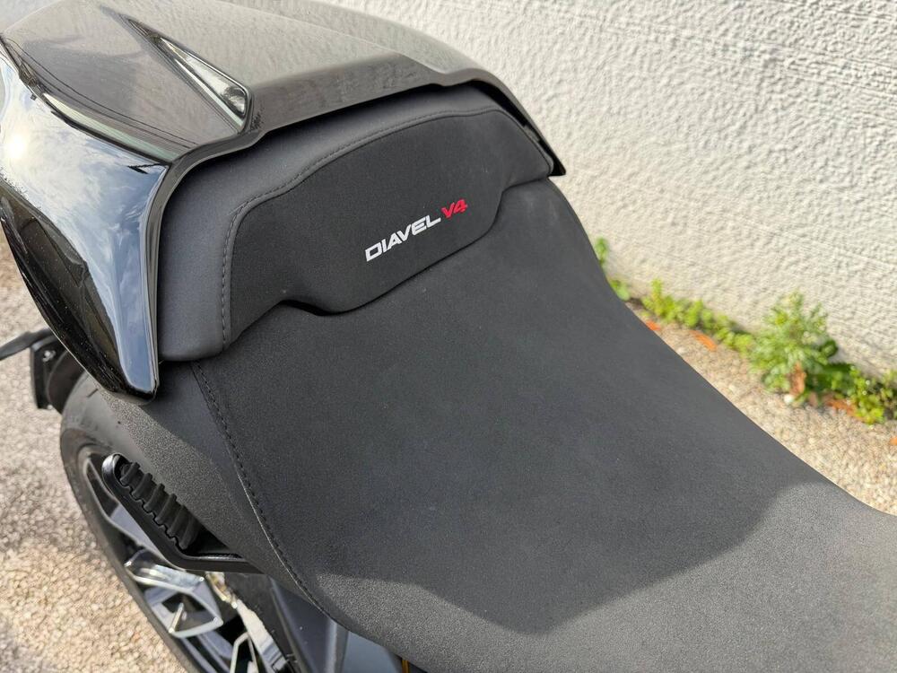 Ducati Diavel V4 (2023 - 26) (5)