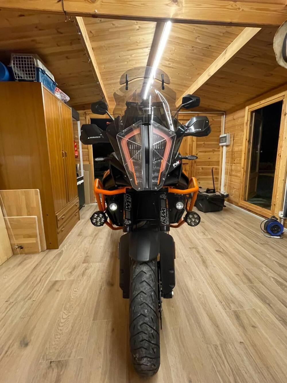 KTM 1290 Super Adventure S (2017 - 20) (2)