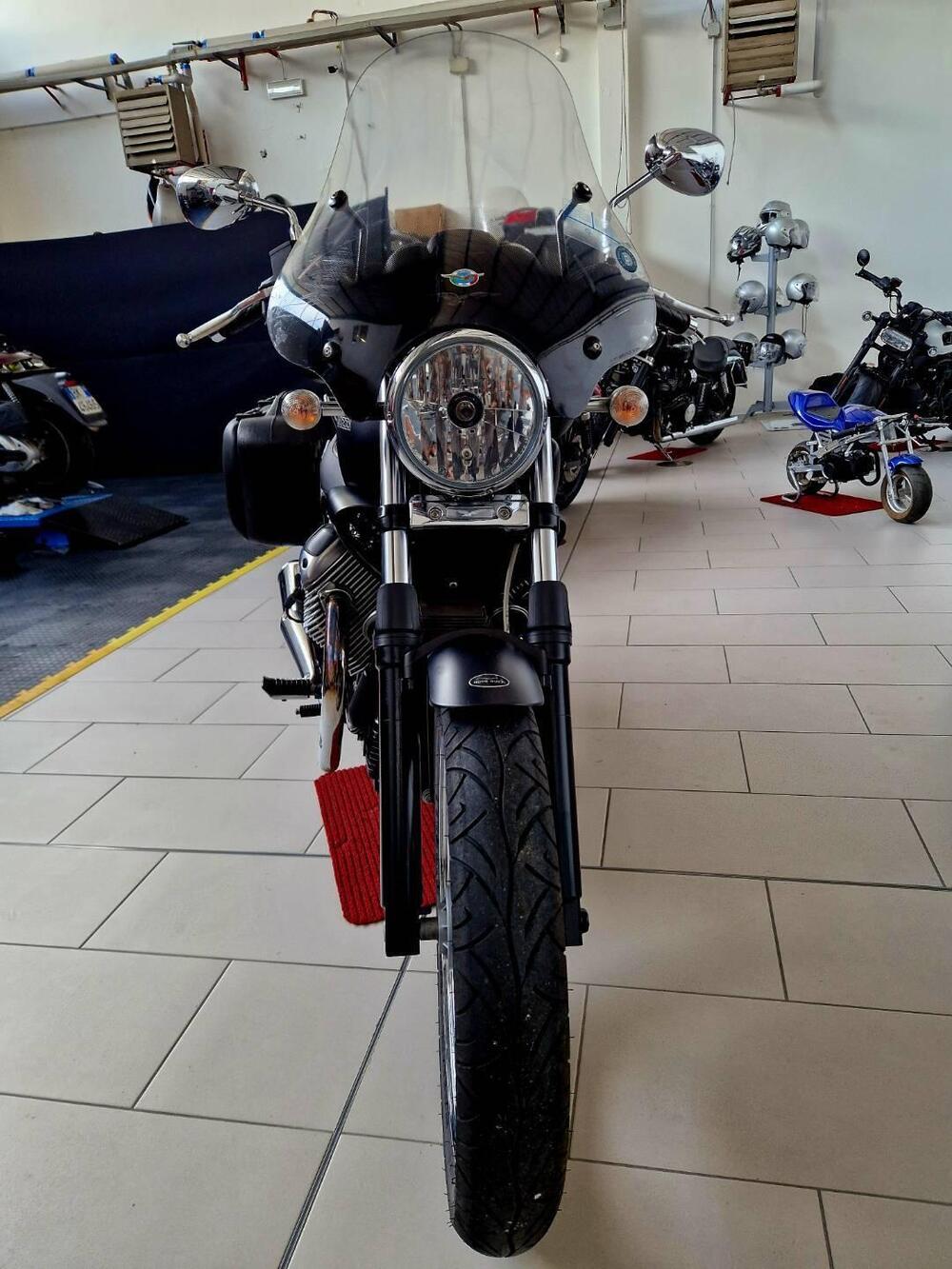 Moto Guzzi Nevada 750 Aquila Nera (2009 - 16) (3)