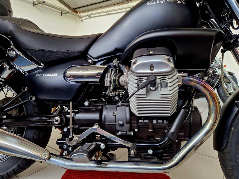 Moto Guzzi Nevada 750 Aquila Nera (2009 - 16) (10)