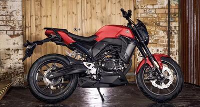 AJS JS125-X: copia cinese o affare vero?