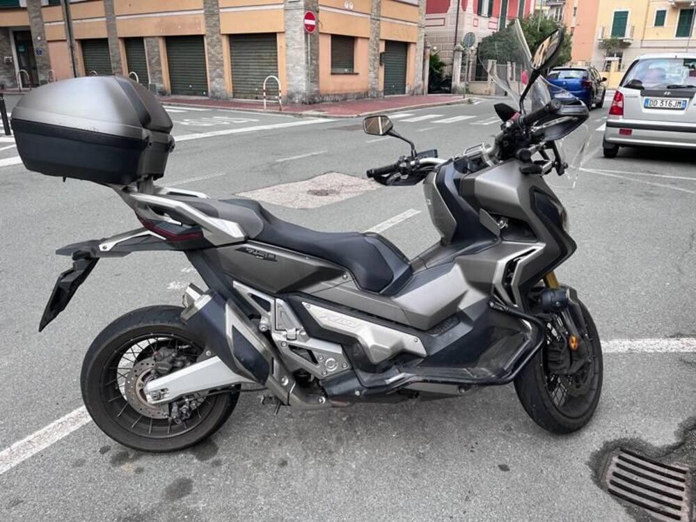 Honda X-ADV 750 (2017) (3)