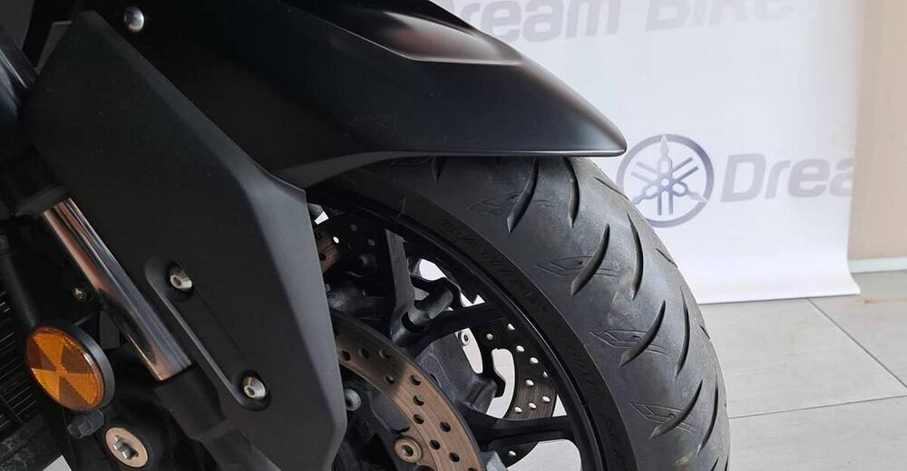 Yamaha T-Max 560 (2022 - 24) (5)