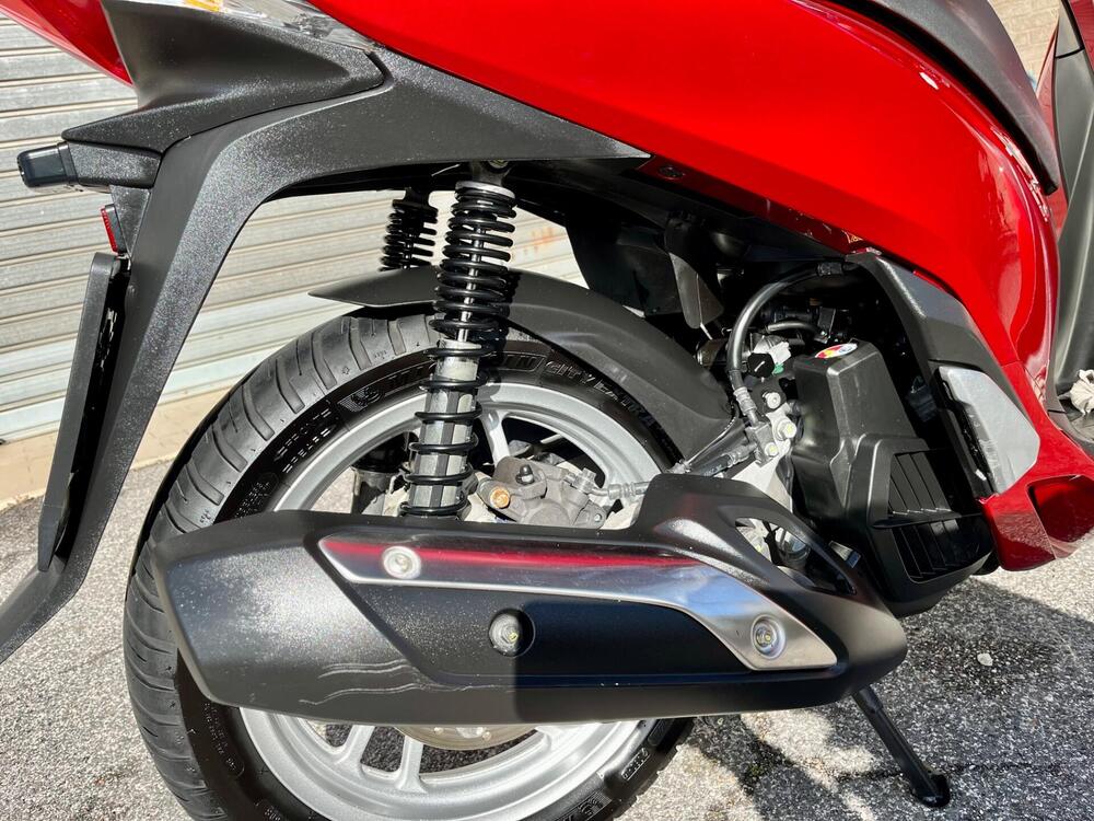 Honda SH 150 i ABS (2013 - 16) (8)