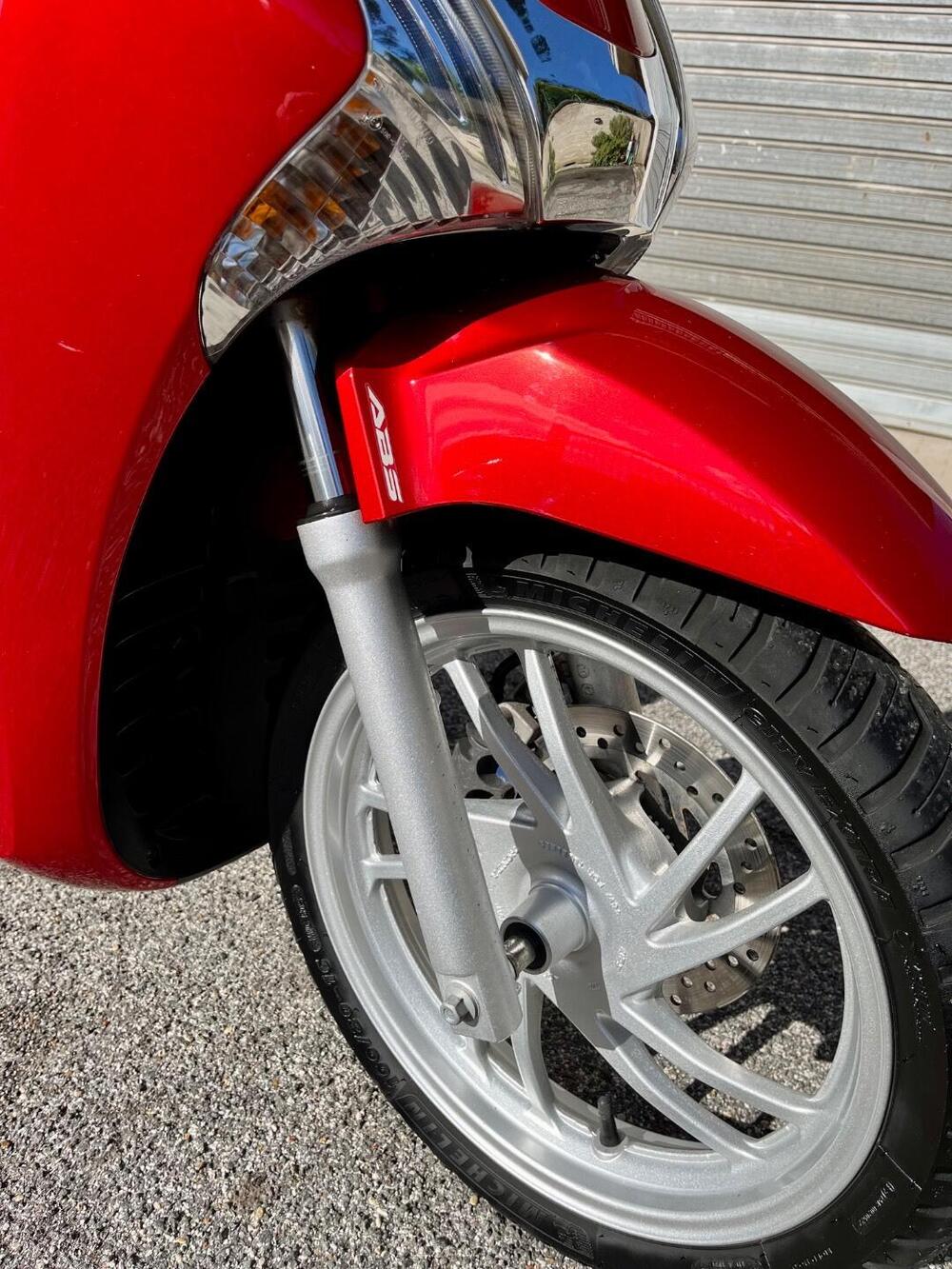 Honda SH 150 i ABS (2013 - 16) (9)