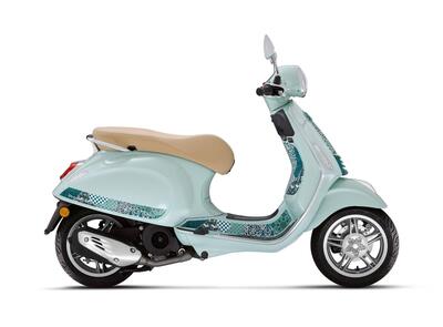 Vespa Primavera 150 Batik (2024 - 26) nuova
