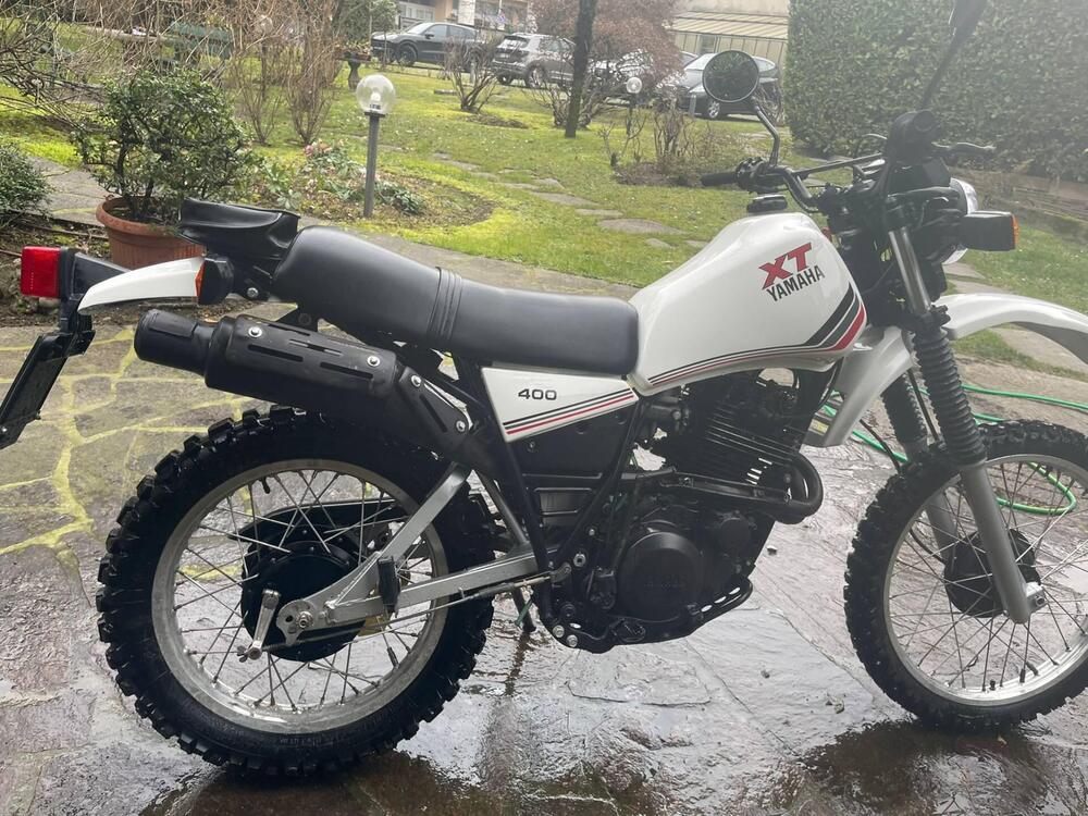 Yamaha xt400 (2)