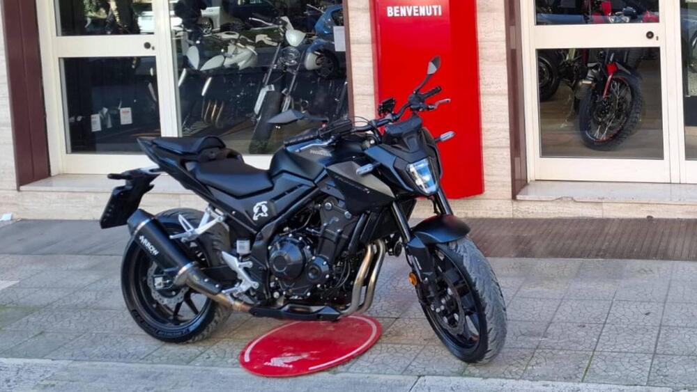 Honda CB 500 Hornet (2024 - 25) (11)