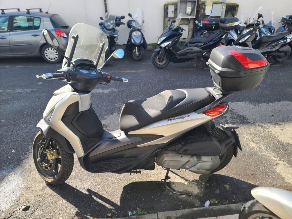 Piaggio Beverly 400 S ABS-ASR (2021 - 24) (7)