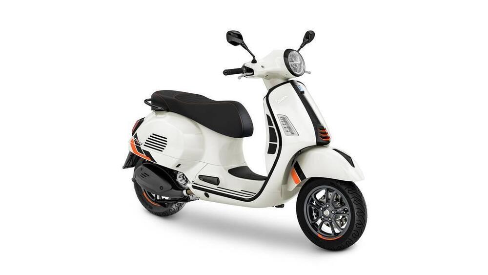 Vespa GTS 310 Supersport (2025 - 26) (2)