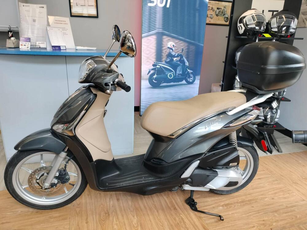 Piaggio Liberty 150 ABS (2017 - 20) (2)