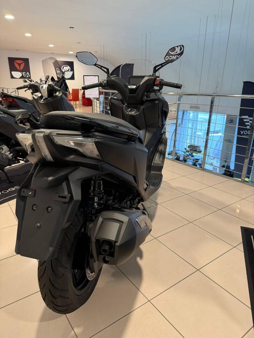 Kymco Downtown 350i GT (2024 - 26) (7)
