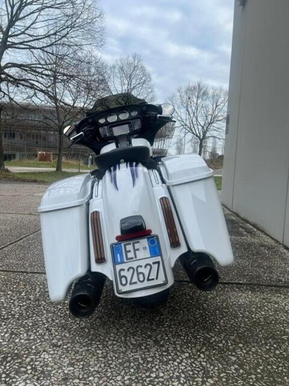 Harley-Davidson 110 Street Glide (2016) - FLHXSE (2)