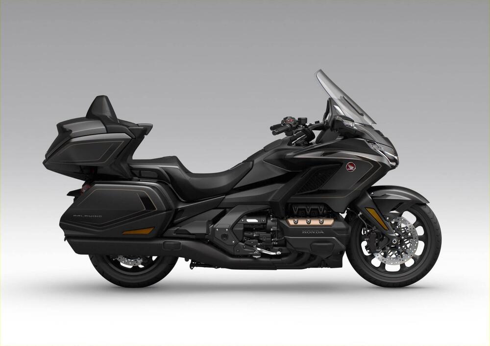 Honda GL 1800 Gold Wing Tour (2025 - 26) (3)