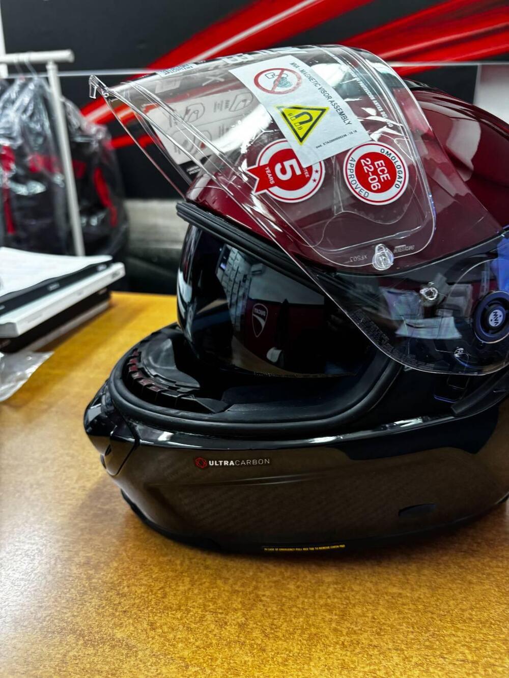 CASCO INTEGRALE NOLAN X-903 ULTRA CARBON (3)