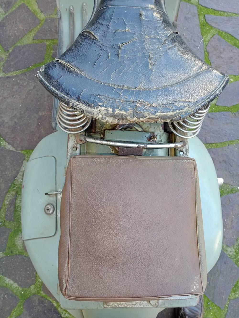 Piaggio Vespa 125 V15T "BACCHETTA  (16)