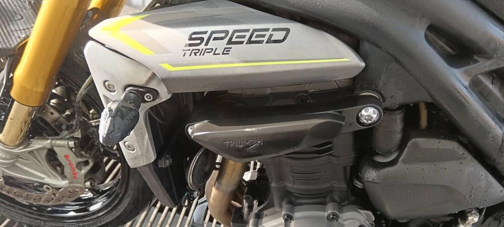Triumph Speed Triple 1200 RS (2021 - 24) (9)