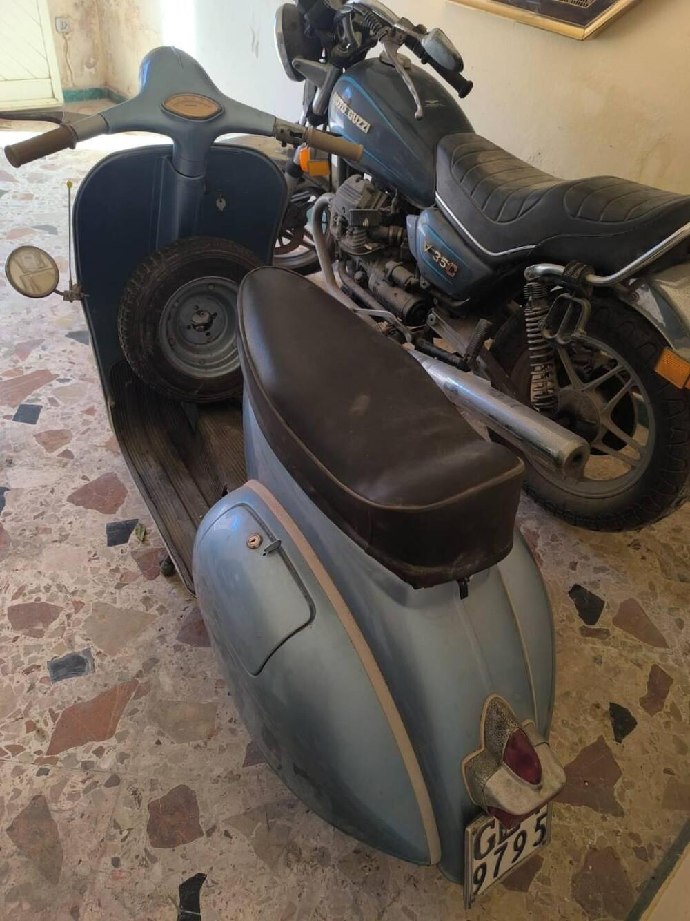 Piaggio Vespa 150 VNB1T (4)