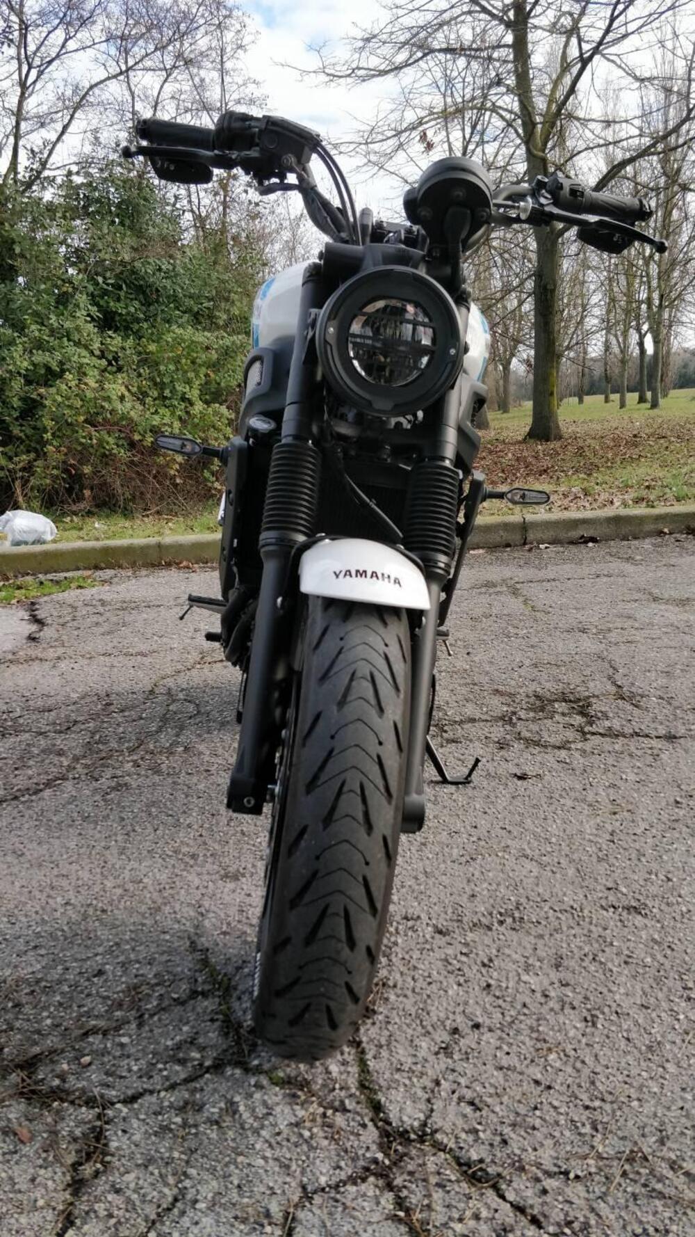 Yamaha XSR 700 (2022 - 26) (3)