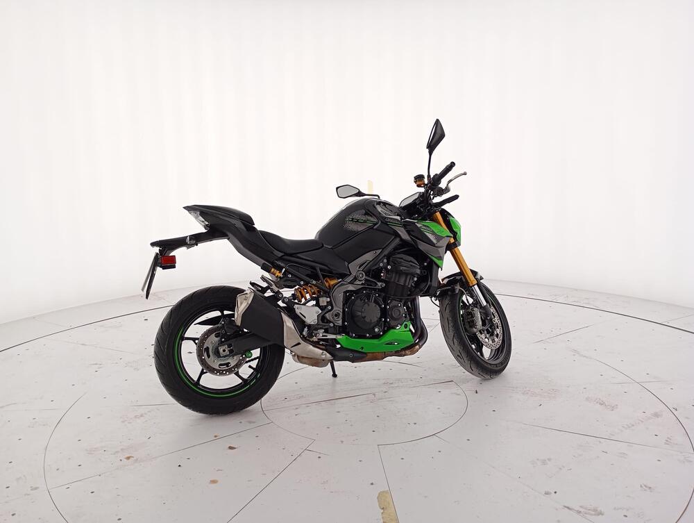Kawasaki Z 900 SE (2022 - 24) (4)