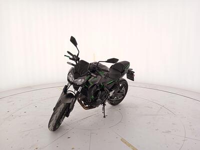 Kawasaki Z 650 Urban (2021 - 24) usata