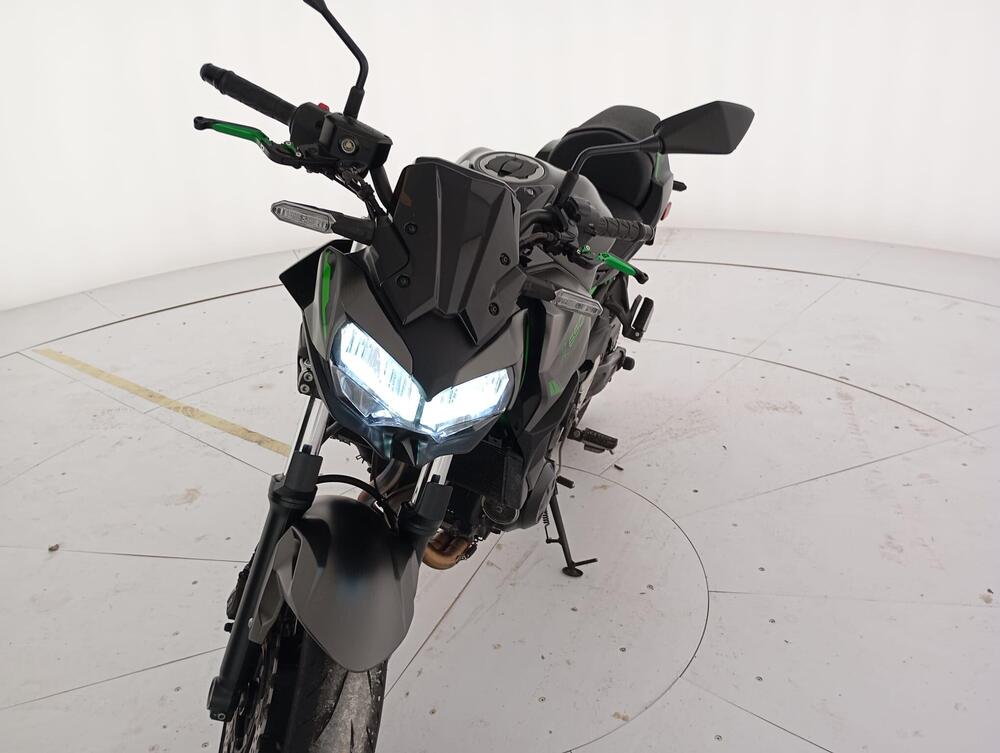Kawasaki Z 650 Urban (2021 - 24) (11)
