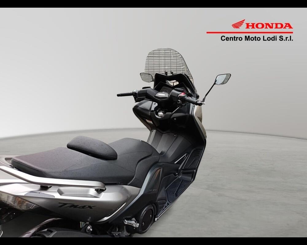 Yamaha T-Max 530 Lux Max ABS (2016 - 17) (6)