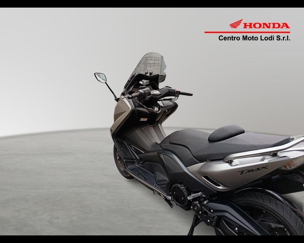 Yamaha T-Max 530 Lux Max ABS (2016 - 17) (7)