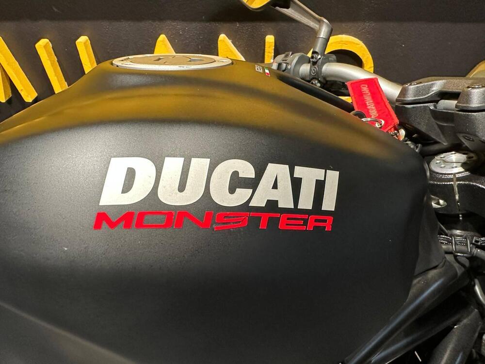 Ducati Monster 821 Dark ABS (2014 - 16) (10)