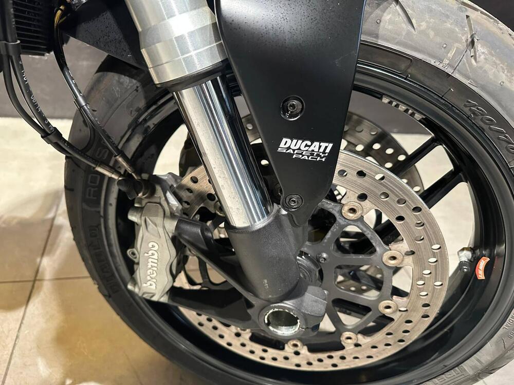 Ducati Monster 821 Dark ABS (2014 - 16) (11)