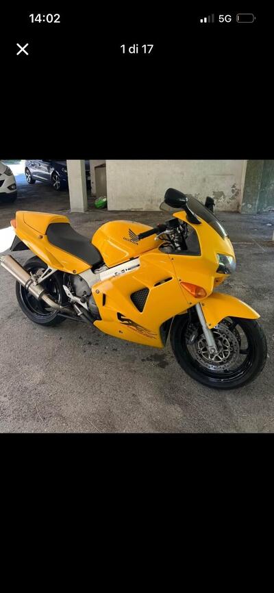 Honda VFR 800 d'epoca