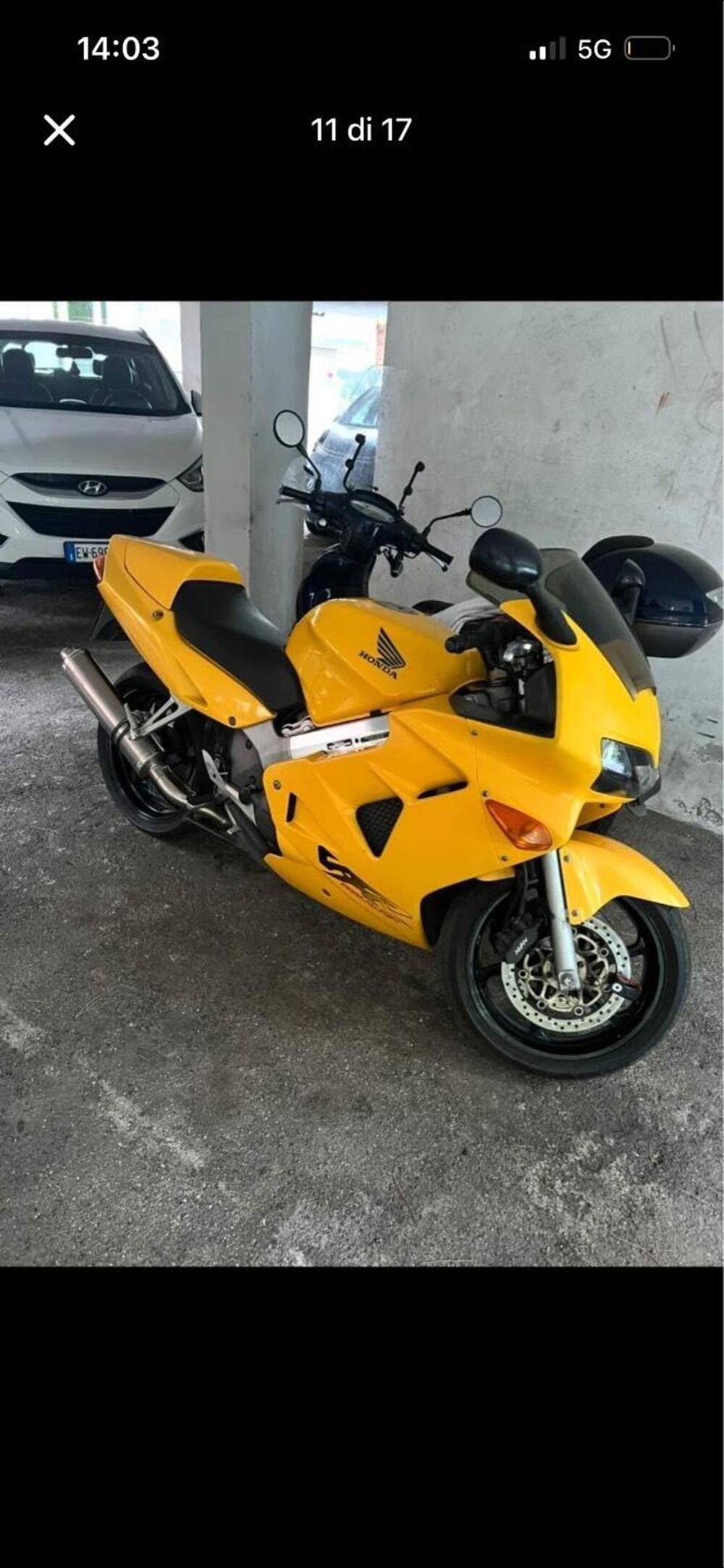 Honda VFR 800 (8)