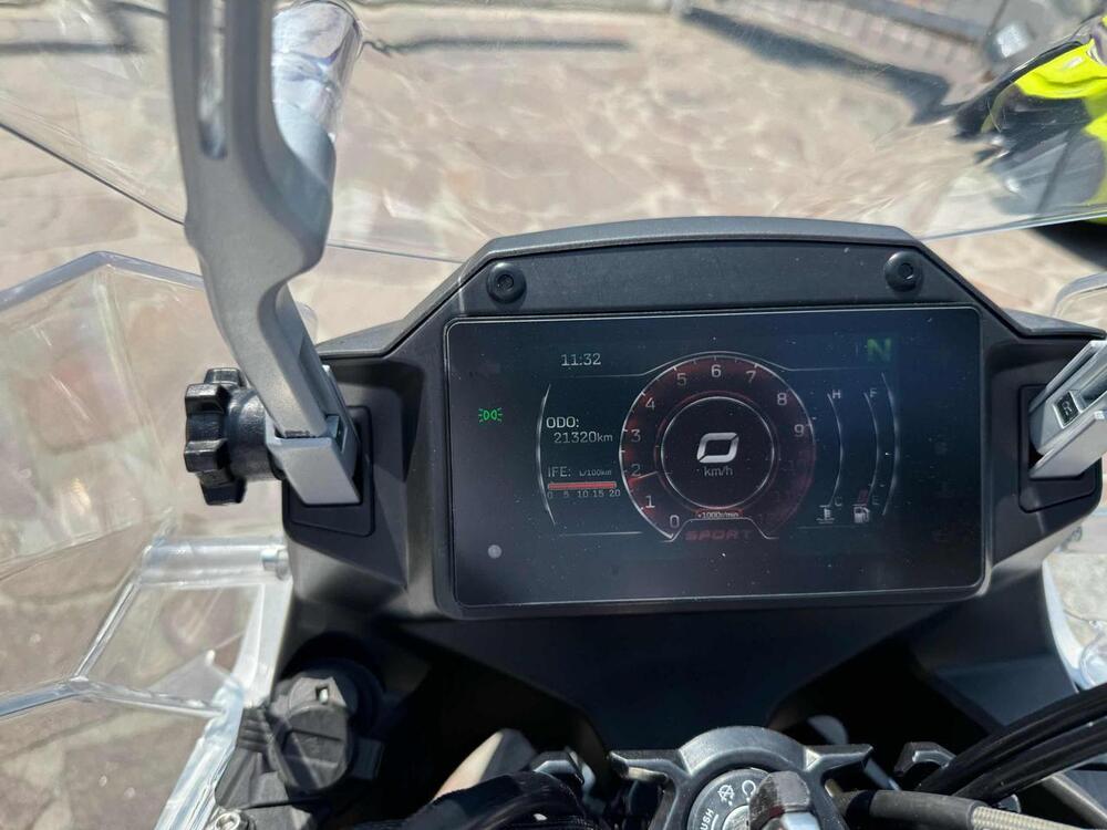 CFMOTO 700MT (2024 - 26) (5)