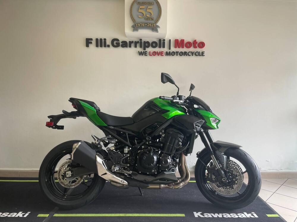 Kawasaki Z 900 A2 (2025 - 26) (2)