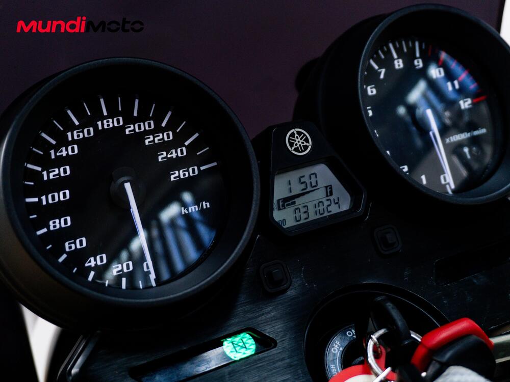 Yamaha XJR 1300 60th Anniversary (2015 - 16) (12)