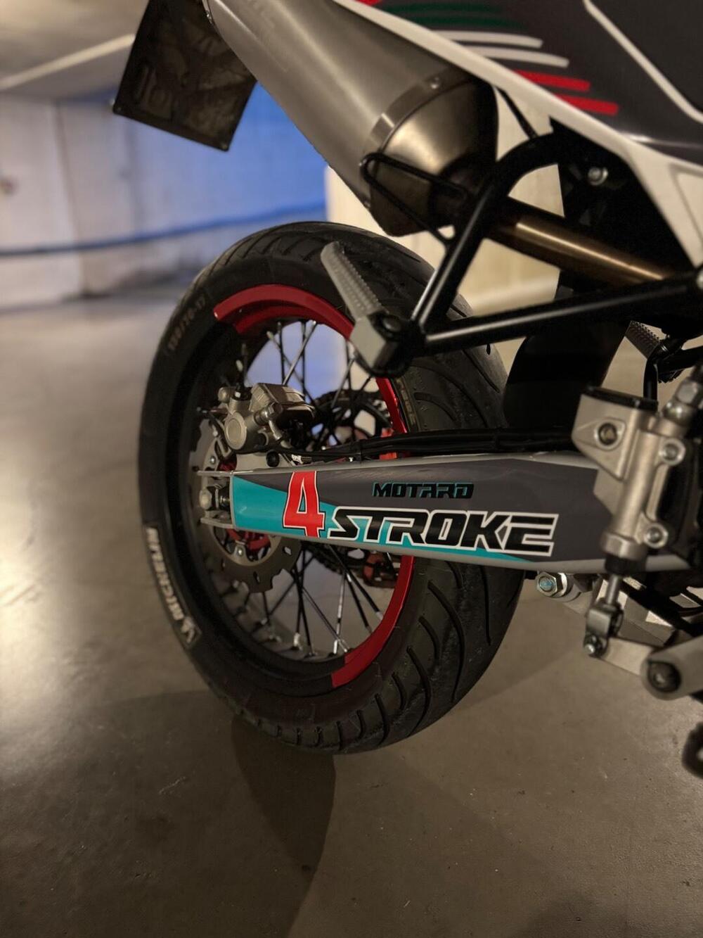 Fantic Motor XMF 125 Motard Performance 4T (2023 - 24) (4)