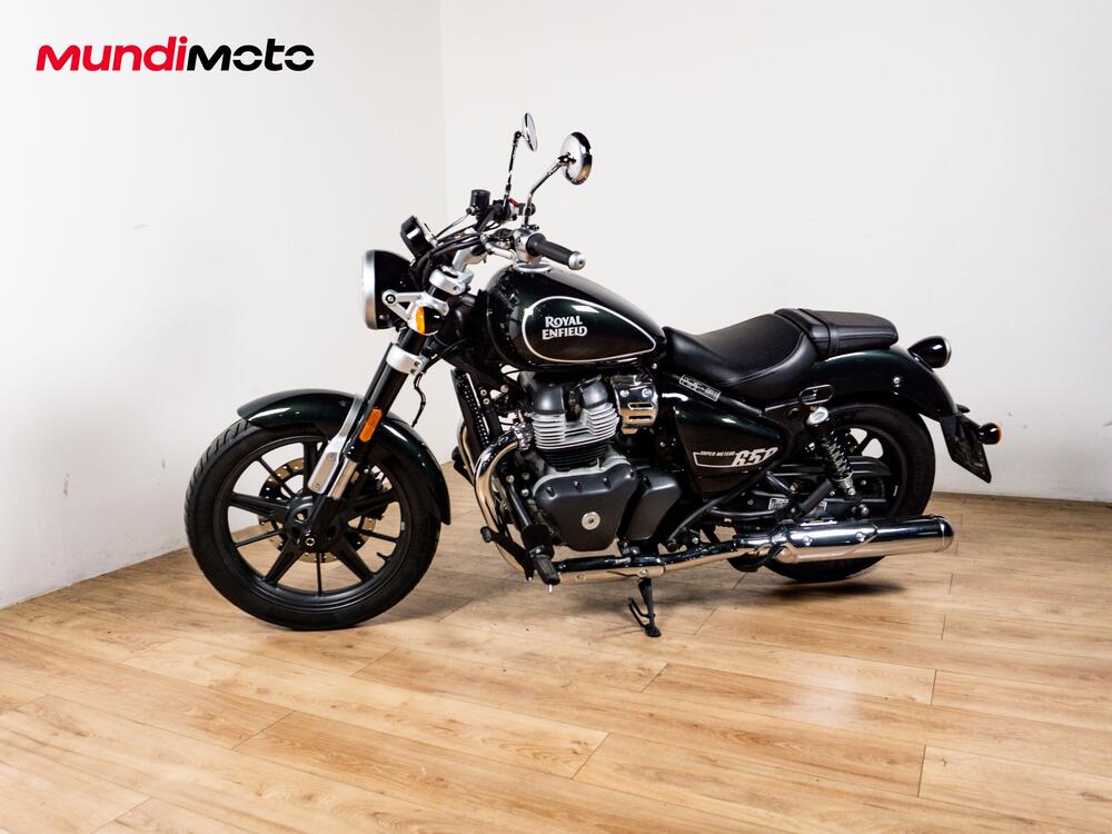 Royal Enfield Super Meteor 650 (2023 - 26) (8)